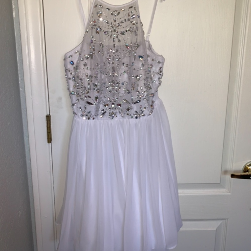 White Quince/Prom Dress